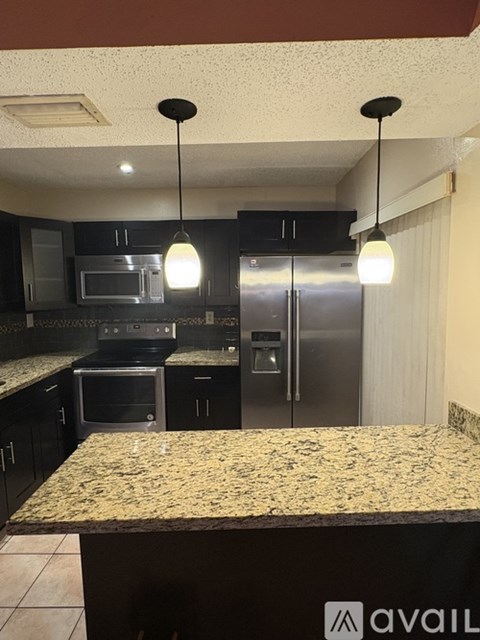 20095 NE 3Rd Ct 2 Beds Apartment for Rent