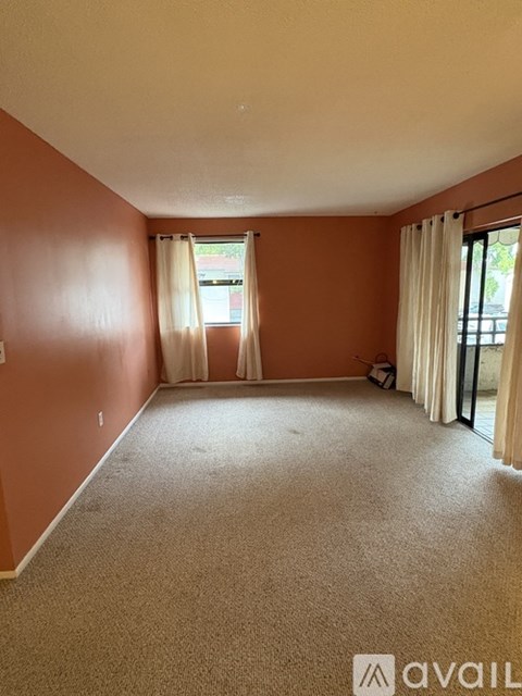 20095 NE 3Rd Ct 2 Beds Apartment for Rent