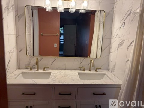 20095 NE 3Rd Ct 2 Beds Apartment for Rent
