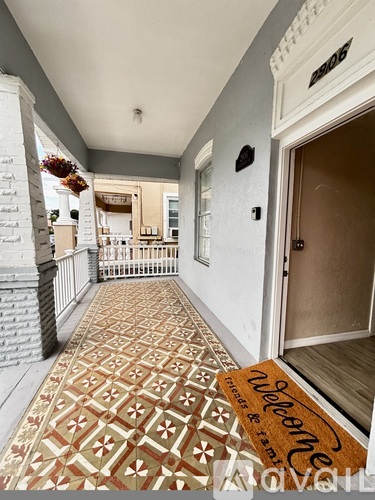 2906 West Chestnut Street 1 Apartment for Rent - Photo gallery 2