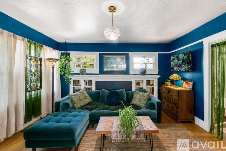 4080 2nd Avenue 2 Beds Single Family Home for Rent - Photo gallery 1