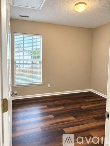 158 Grayland Road 3 Beds Apartment for Rent