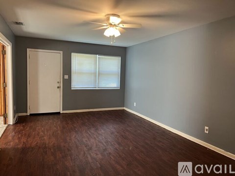 527 East 7Th Avenue 2 Beds Apartment for Rent