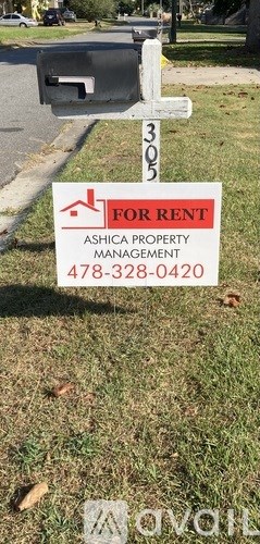 305 Mcarthur Boulevard 2 Beds Apartment for Rent