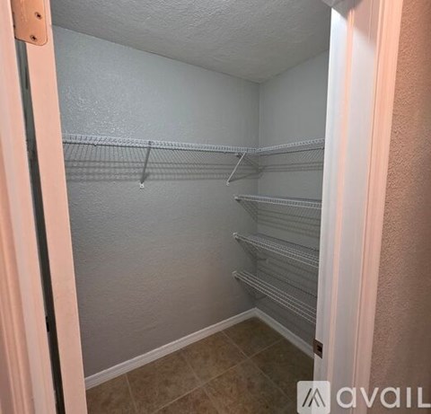 112 S Highland Ave 2 Beds Apartment for Rent