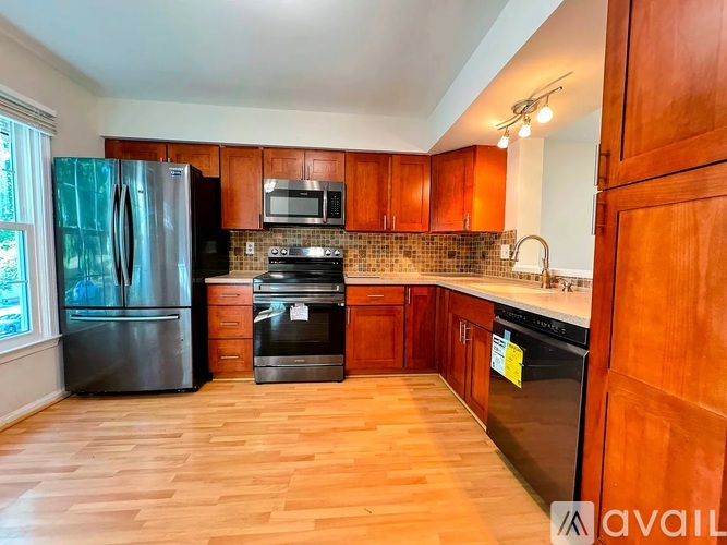 8804 Willowwood Way 3 Beds Townhouse for Rent - Photo gallery 2