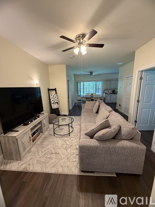 4 Lake Drive 2 Beds Apartment for Rent - Photo gallery 2