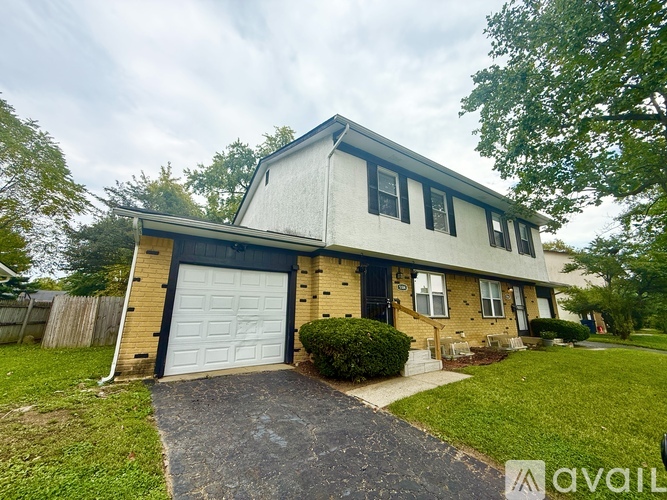 5584 Chatford Dr 3 Beds Townhouse for Rent - Photo gallery 1