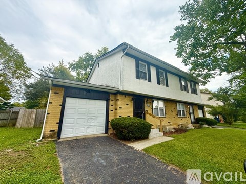 5584 Chatford Dr 3 Beds Apartment for Rent
