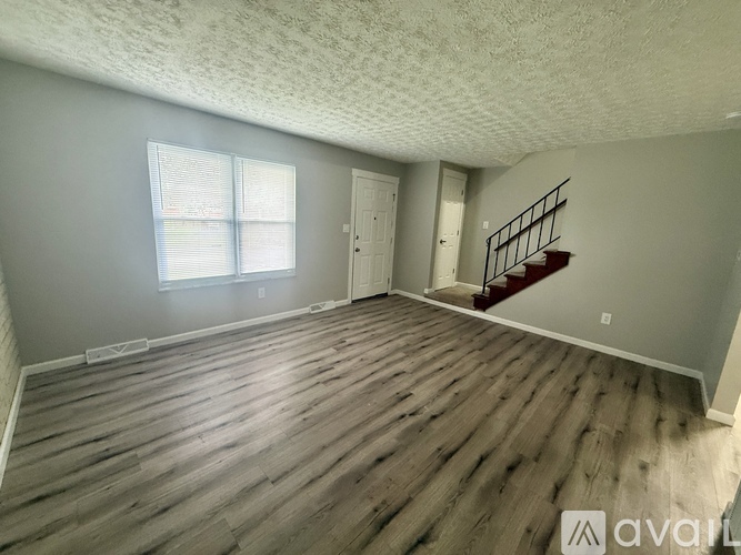 5584 Chatford Dr 3 Beds Townhouse for Rent - Photo gallery 3