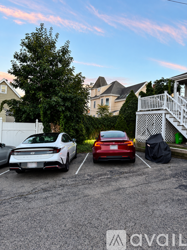 10 Peaceable Street 3 Beds Condo for Rent - Photo gallery 1