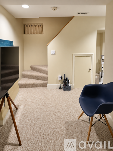 10 Peaceable Street 3 Beds Condo for Rent - Photo gallery 2