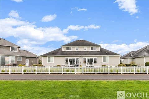 2073 Bender Park Boulevard 2 Beds Apartment for Rent