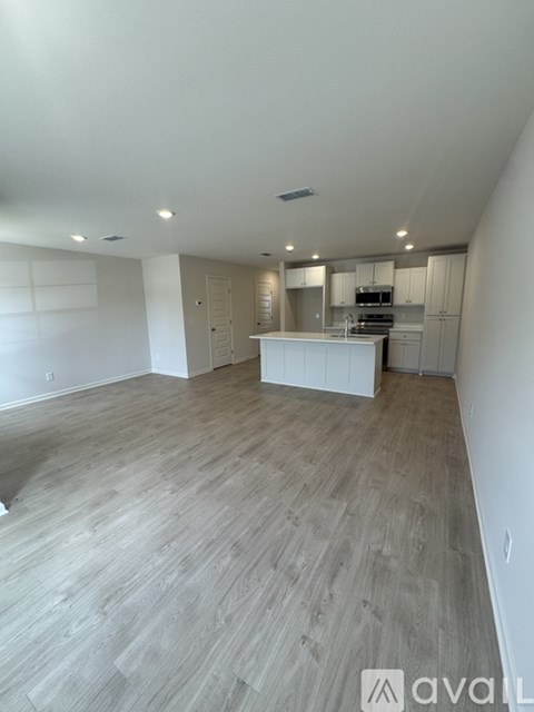 111 Mountaindale Dr 4 Beds Apartment for Rent