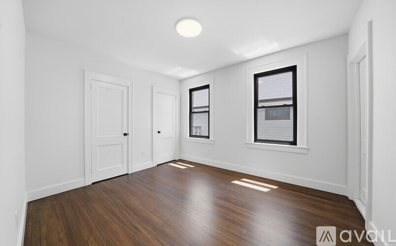 235 Elmwood Avenue 2 Beds Apartment for Rent - Photo gallery 3