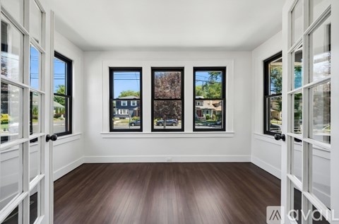 235 Elmwood Avenue 2 Beds Apartment for Rent