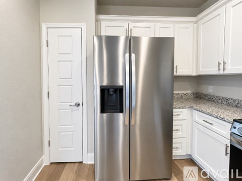 12352 Montgomery Forest 3 Beds Apartment for Rent