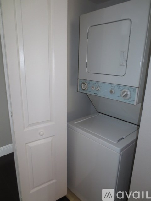 2405 NW 33Rd St 1 Apartment for Rent