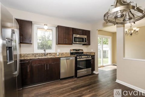 9227 162Nd Street 3 Beds Apartment for Rent