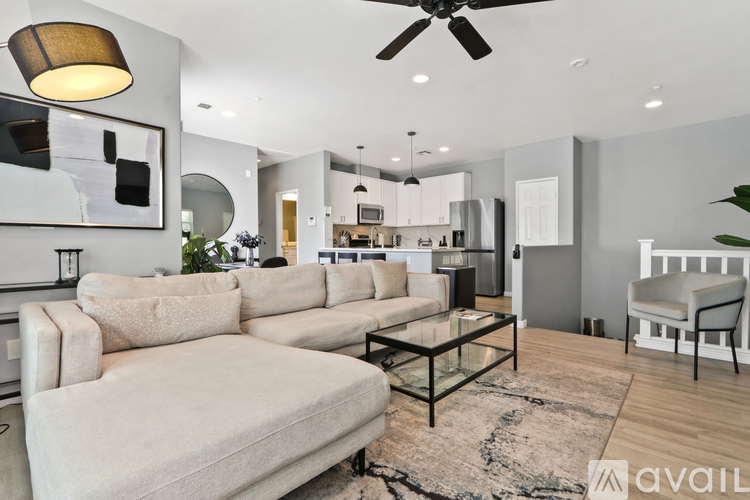 11450 Church St 2 Beds Condo for Rent - Photo gallery 2