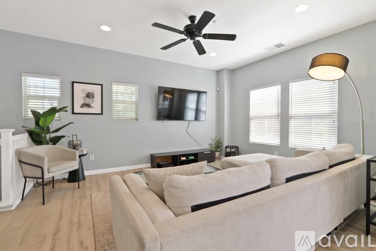 11450 Church St 2 Beds Condo for Rent - Photo gallery 4
