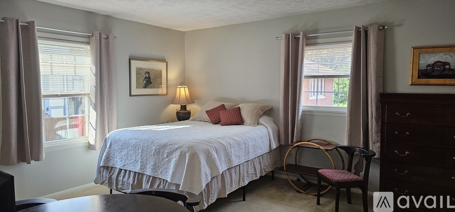 40 Gertrude Place 1 Apartment for Rent - Photo gallery 5