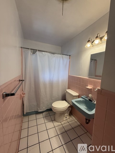 15 Woodside Ct 3 Beds Apartment for Rent