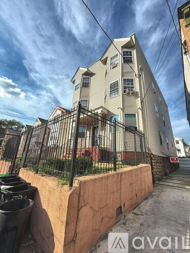 132 Wilkinson Avenue 2 Beds Condo for Rent - Photo gallery 3