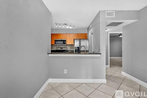 2881 N Oakland Forest Dr 2 Beds Apartment for Rent