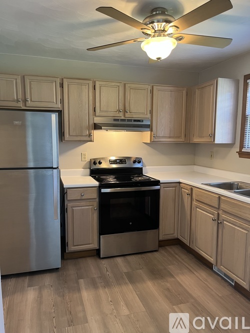 1112 Cranston Drive 2 Beds Townhouse for Rent - Photo gallery 2