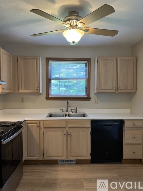 1112 Cranston Drive 2 Beds Apartment for Rent