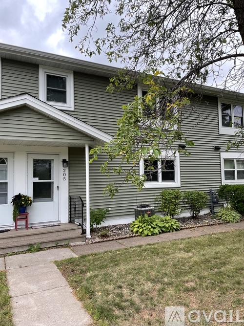 205 Mitchell Cir 3 Beds Condo for Rent - Photo gallery 1