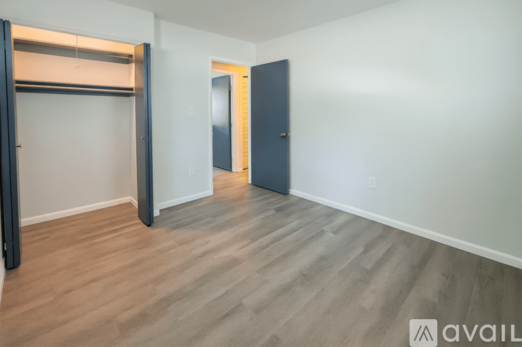 407 Sheets St 3 Beds Single Family Home for Rent - Photo gallery 5
