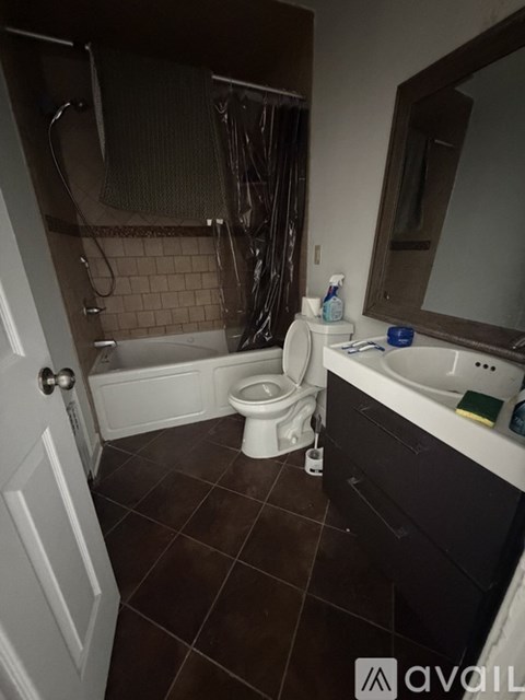 431 Highland Ave 3 Beds Apartment for Rent
