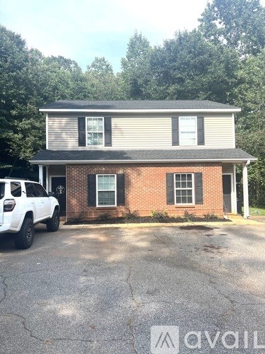 312 Brad Street 2 Beds Apartment for Rent