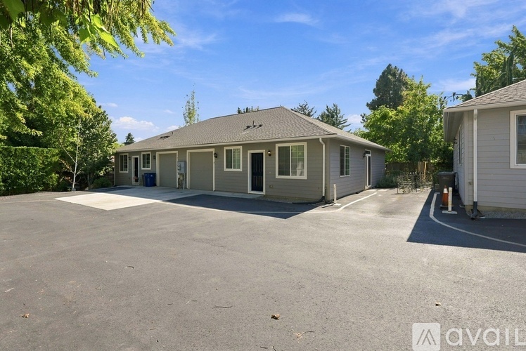 1419 Springwater Ave 2 Beds Condo for Rent - Photo gallery 2