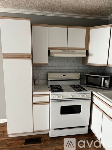 109 Cypress Drive 2 Beds Apartment for Rent