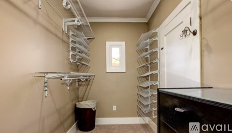 709 West Culver Street 3 Beds Apartment for Rent
