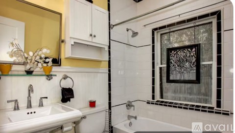 709 West Culver Street 3 Beds Apartment for Rent