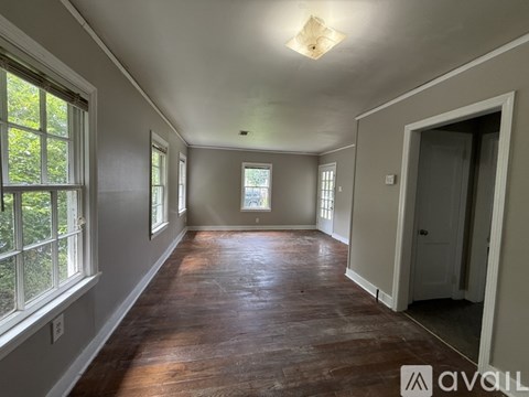305 Cherokee St 3 Beds Apartment for Rent