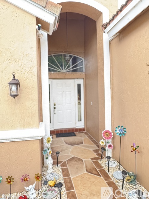 9385 Verona Lakes Boulevard 3 Beds Single Family Home for Rent - Photo gallery 1