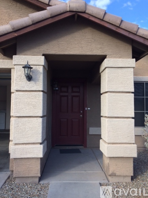 25752 West Winslow Avenue 4 Beds Single Family Home for Rent - Photo gallery 2