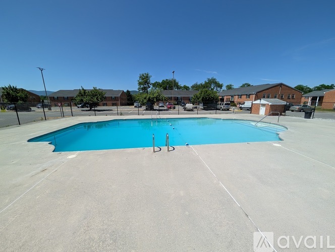 3801 Stratford Park Drive Southwest 2 Beds Apartment for Rent - Photo gallery 3