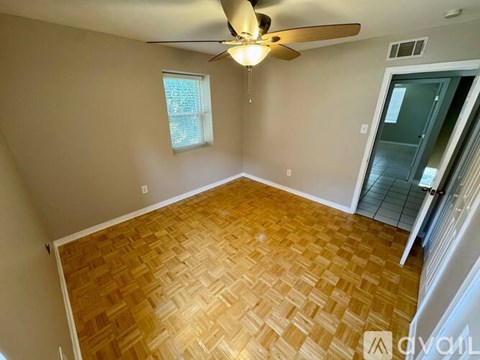 3005 9Th St 2 Beds Apartment for Rent