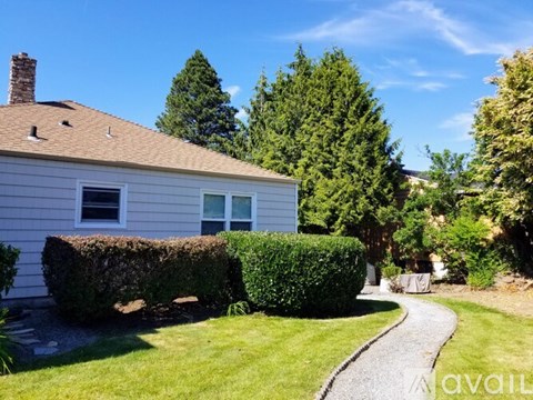 7150 S Sunnycrest Rd 1 Apartment for Rent