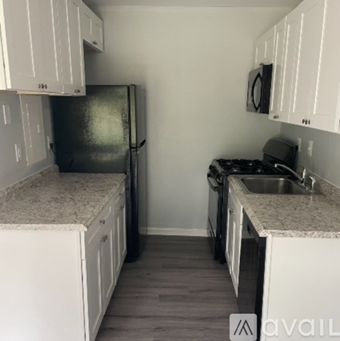 310 Caroline Dr 3 Beds Apartment for Rent