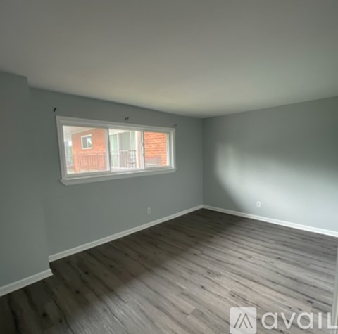 310 Caroline Dr 3 Beds Apartment for Rent