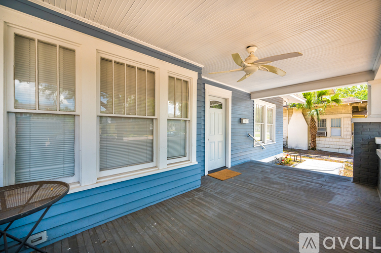 2621 1st Avenue South 3 Beds Single Family Home for Rent - Photo gallery 4