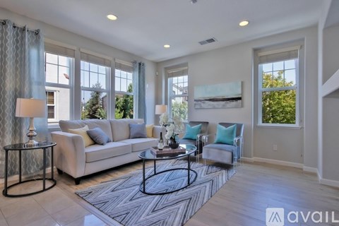 4081 Crandall Circle 3 Beds Apartment for Rent