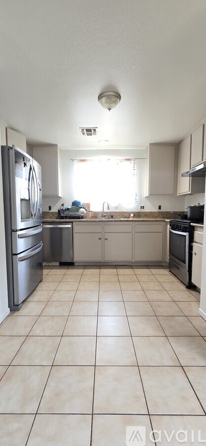 51336 Avenue Herrera 4 Beds Apartment for Rent